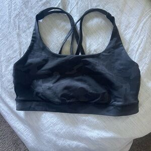 Lululemon energy bra size 8